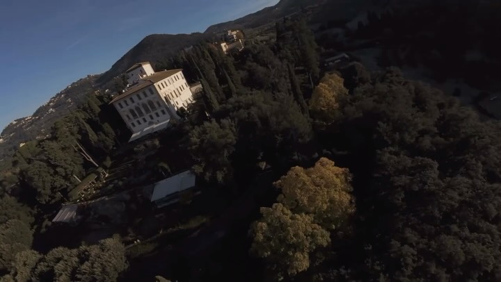 Directors cut from our shoot at the iconic @ilsalviatino in Florence, Italy